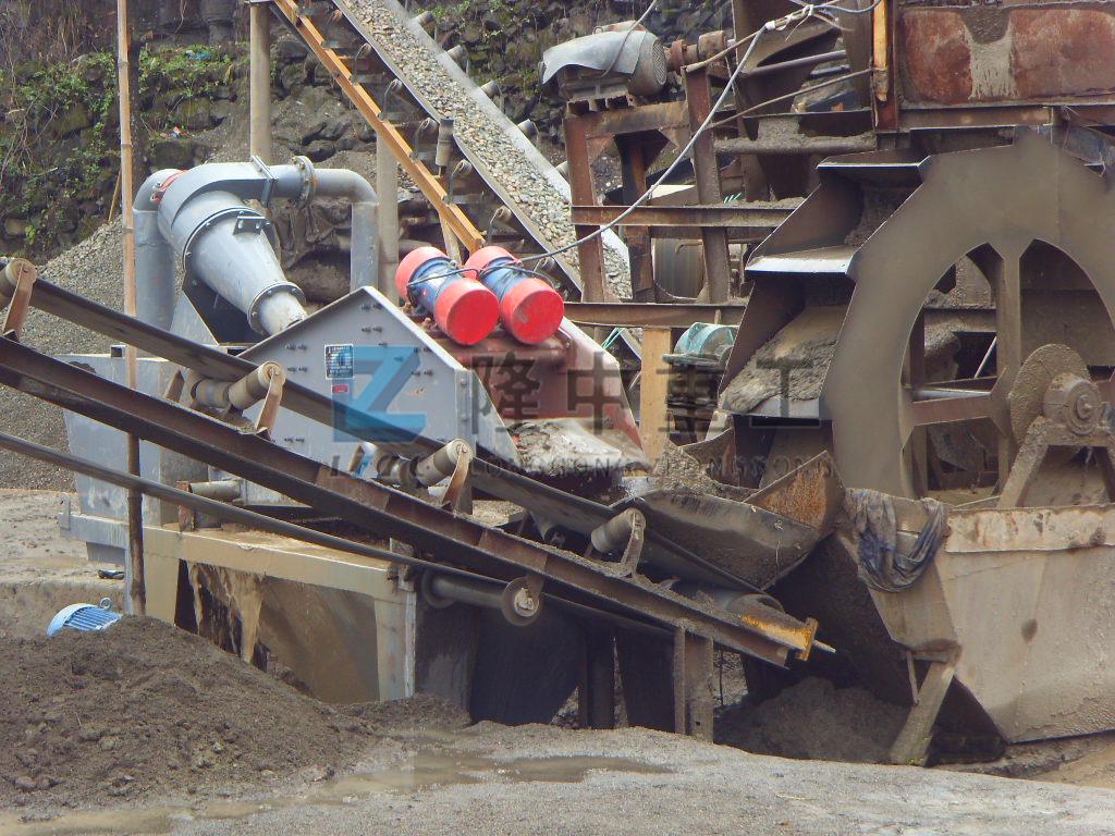 洗砂機細砂回收設備配套生產(chǎn)案例現(xiàn)場